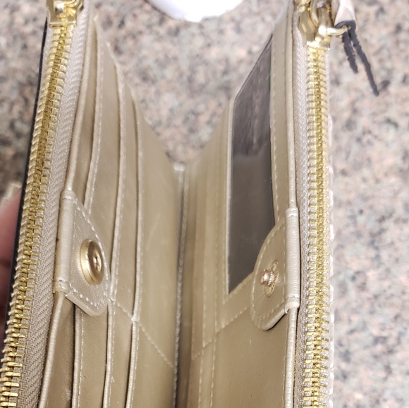 Wallet - Picture 4 of 6